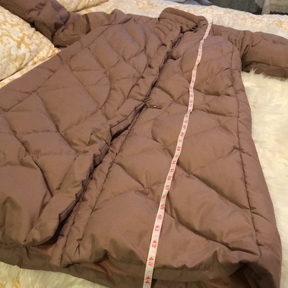 Coat - Picture 5 of 7